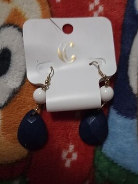 Navy and White Teardrop Bead Earrings NEW
